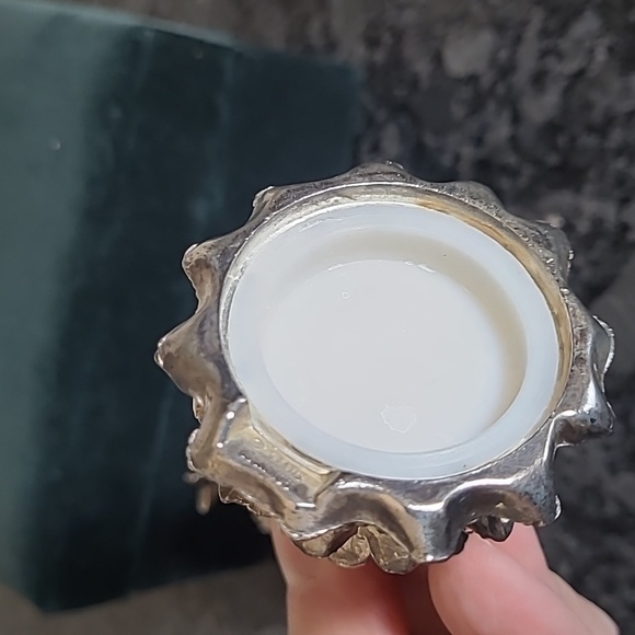 Silverplated Christmas Tree Salt and Pepper Shakers - Picture 12 of 13